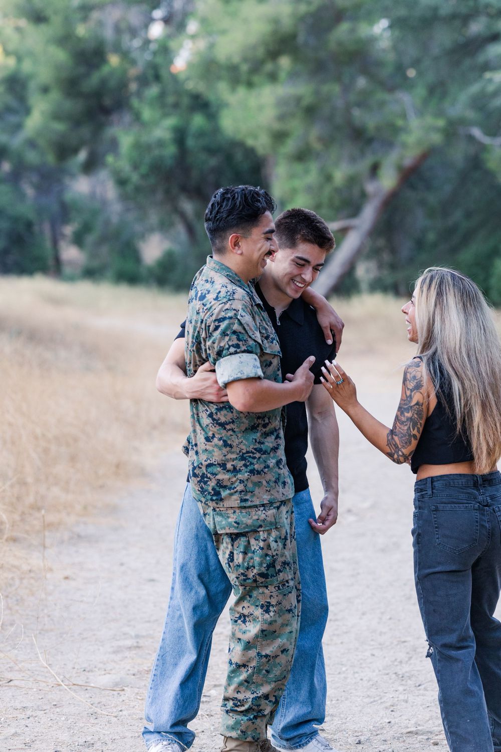 Family Photographer in Simi Valley, Simi Valley family portraits, Outdoor family photography sessions, Limeklin Canyon Park