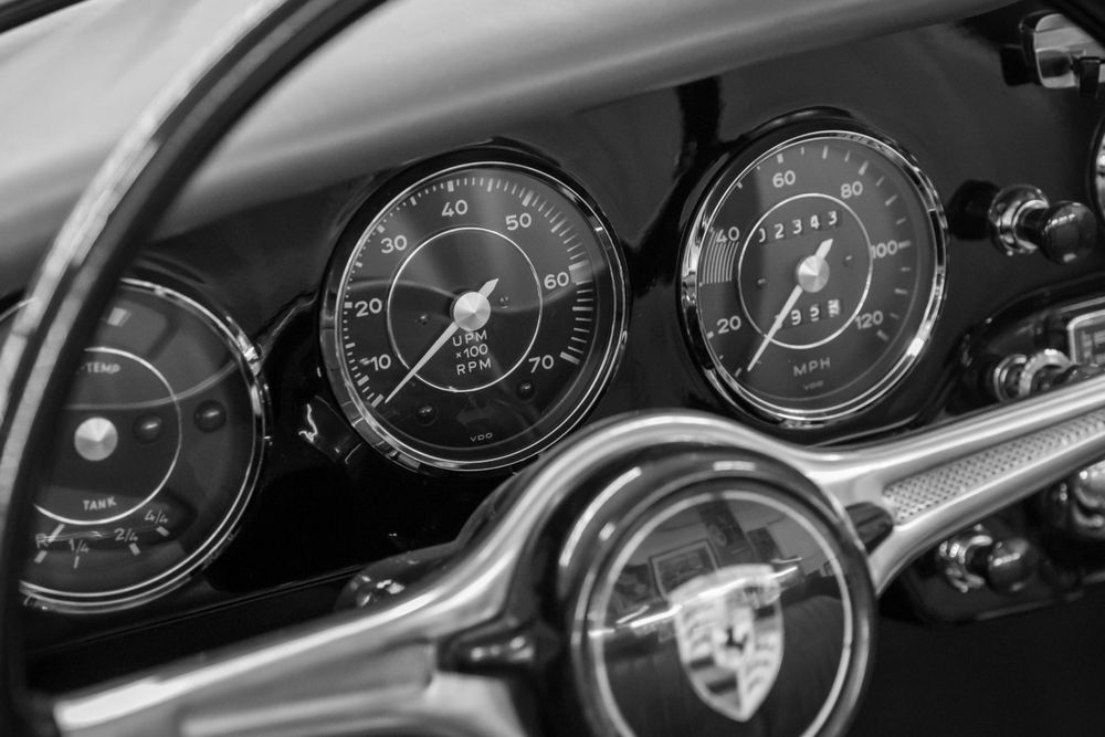 Porsche steering wheel