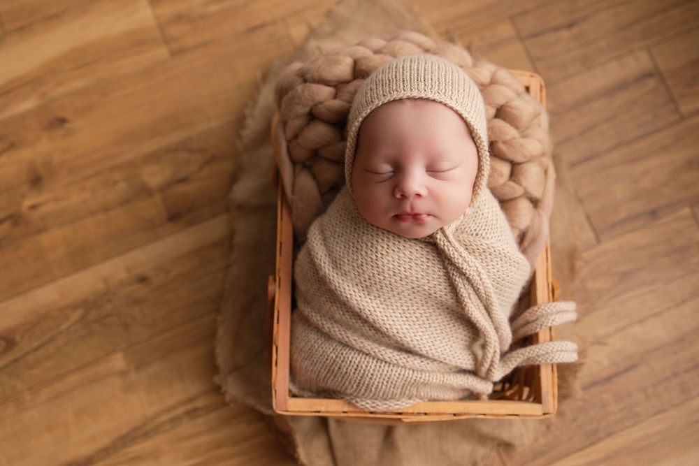newborn photography Waukesha County Wisconsin family photographer.