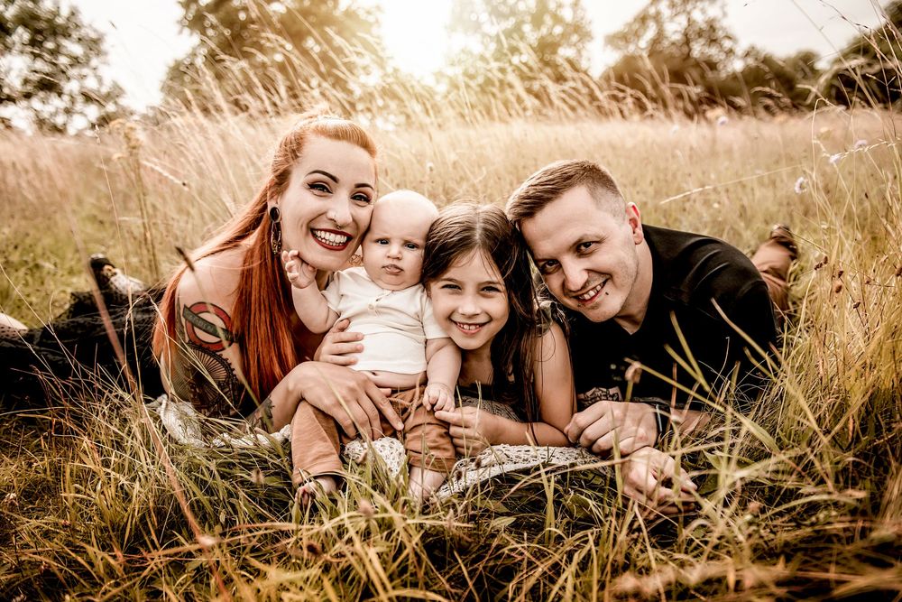 outdoor family session cambridgeshire
