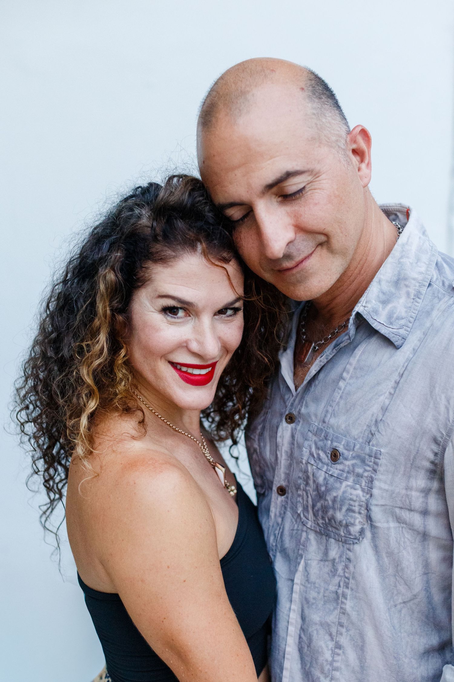 Headshot / branding photo for a relationship coach in San Juan, Puerto Rico.