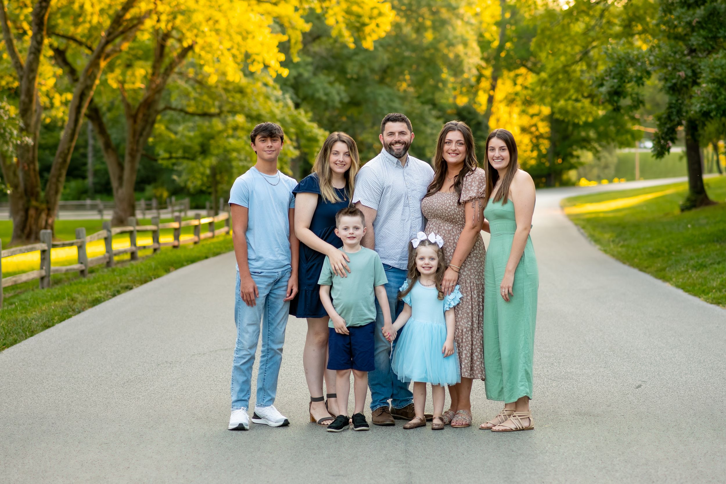 Central Illinois Photographer. Senior Photographer. Summer Family Session. Chantell Benedict Photography. Lake Charleston, IL Photos