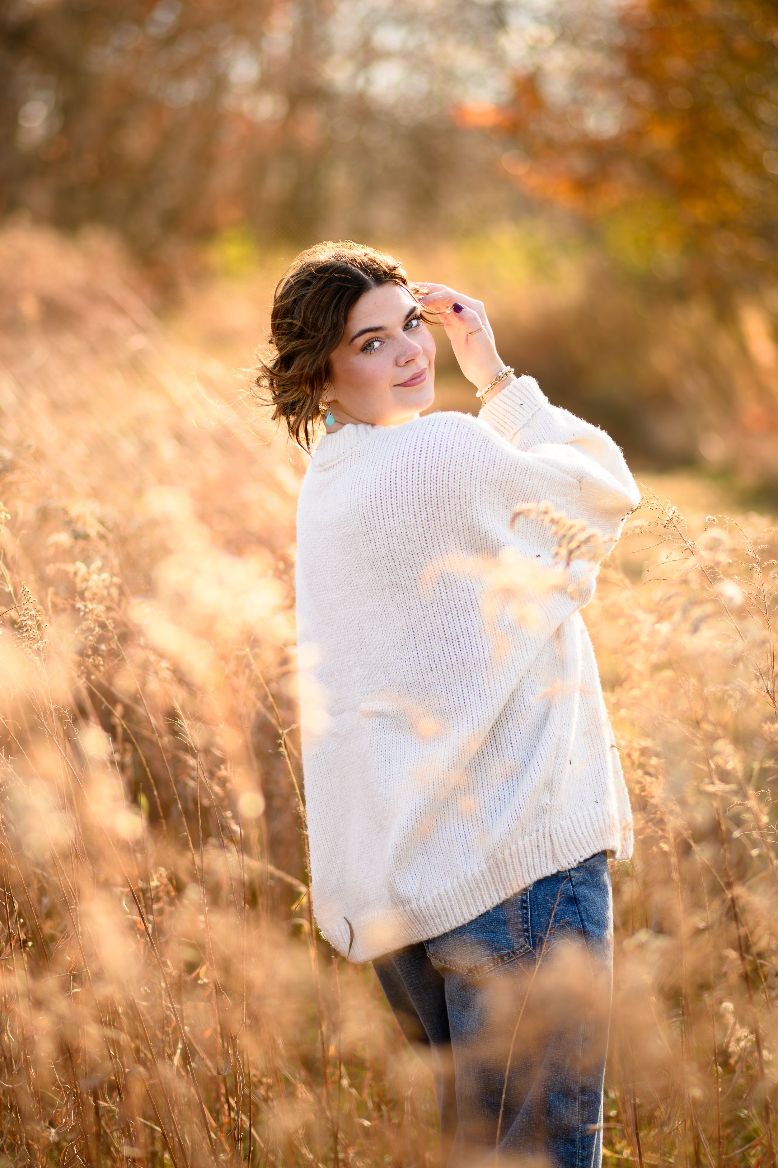 Central Illinois Photographer. Senior Photographer. Fall Senior Session. Chantell Benedict Photography.