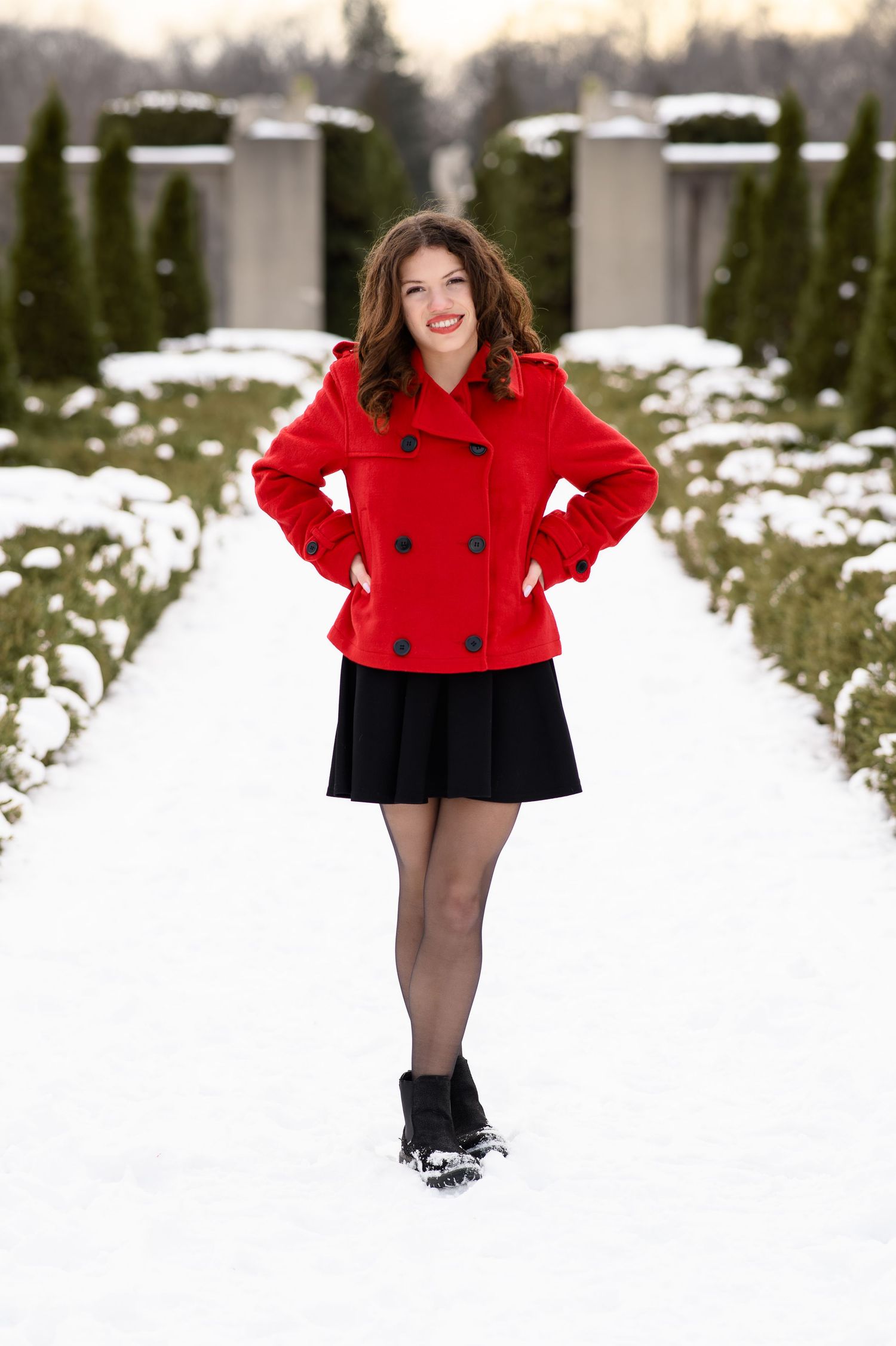 Central Illinois Photographer. Senior Photography. Winter Senior Session. Monticello, IL Senior Photography. Allerton Park.
