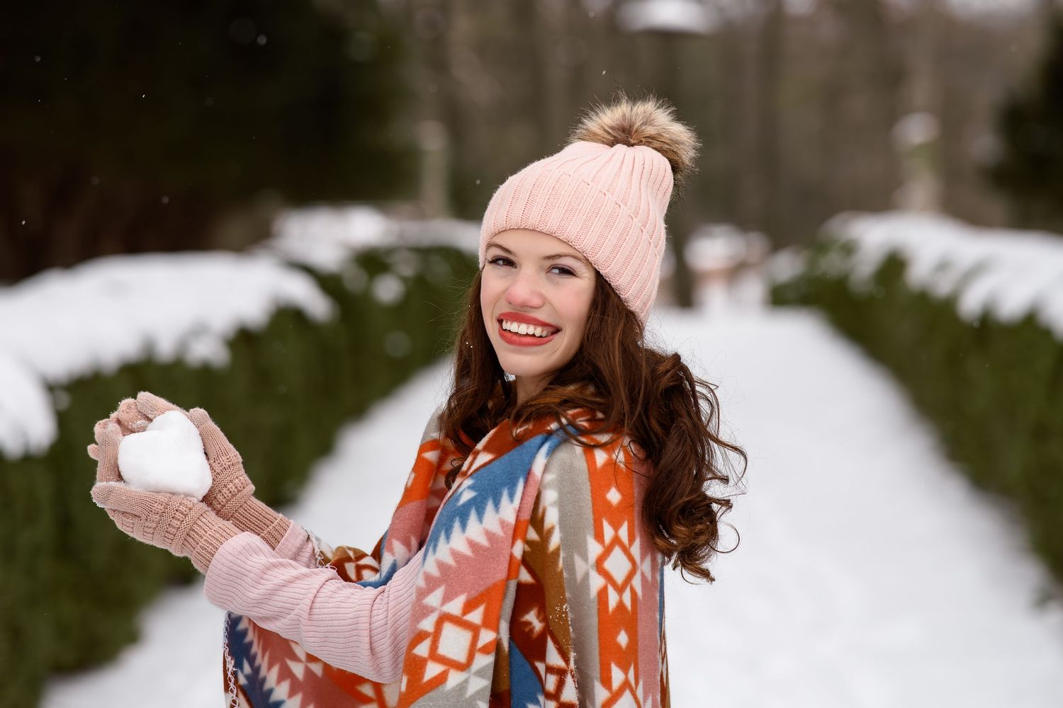 Central Illinois Photographer. Senior Photography. Winter Senior Session. Monticello, IL Senior Photography. Allerton Park.
