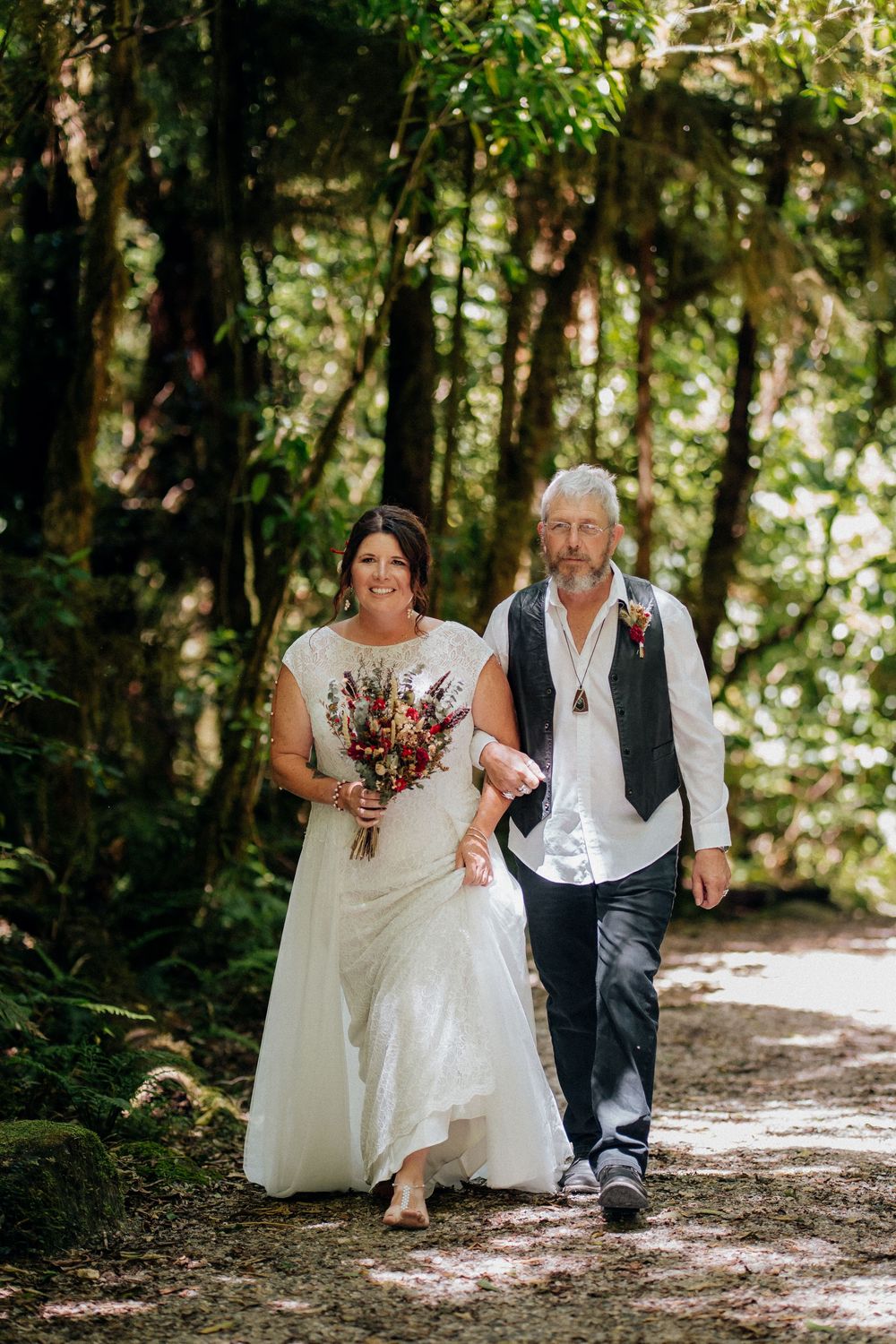 Riwaka Resurgence elopement, Tasman elopement, New Zealand elopement, elope South Island, Tasman wedding photographer, wedding photographer