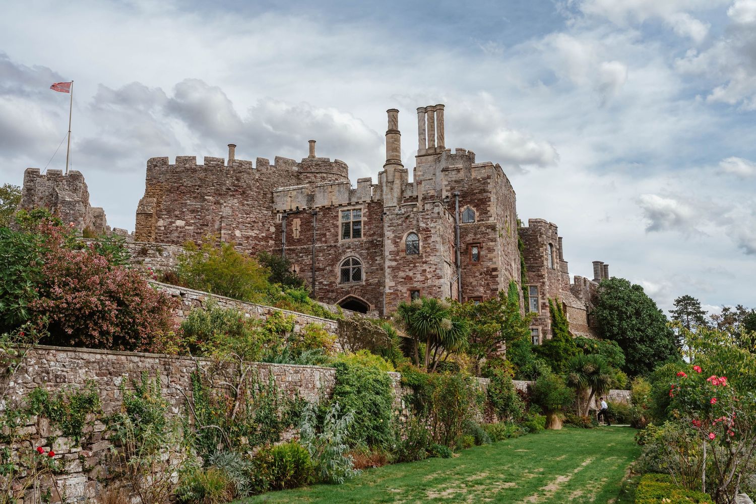 Berkeley Castle wedding venue Gloucestershire medieval castle Cotswolds