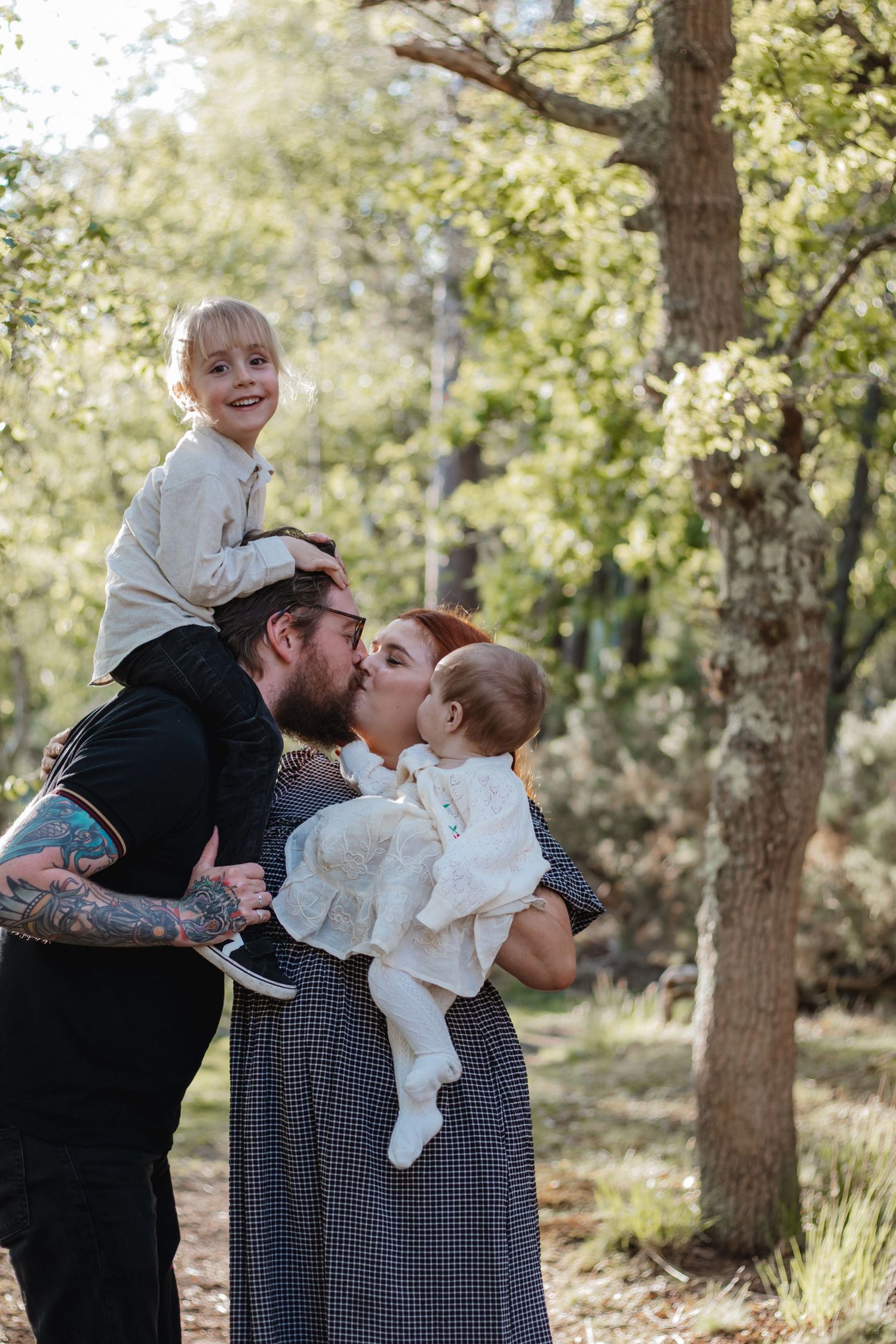 outdoor family session in Farnham, UK