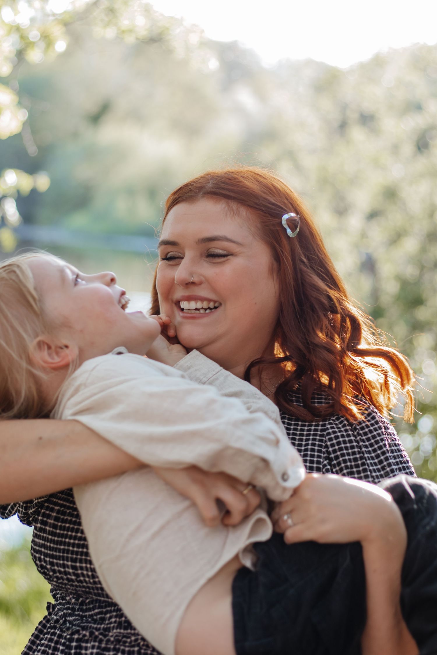 outdoor family session in Farnham, UK
