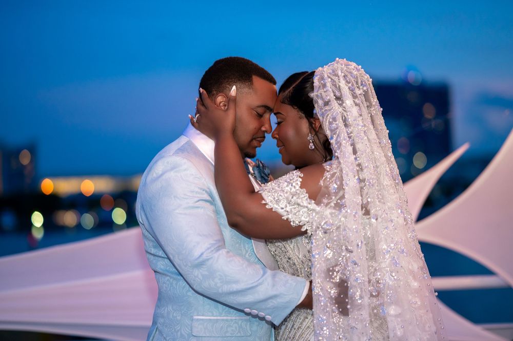Ceremony arch with ocean view for Palm Beach wedding photographers’ portfolio