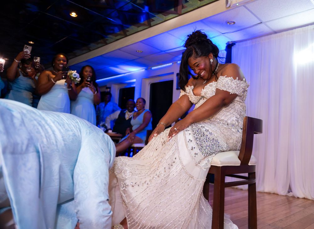 Guests applauding after saxophonist performance at South Florida wedding