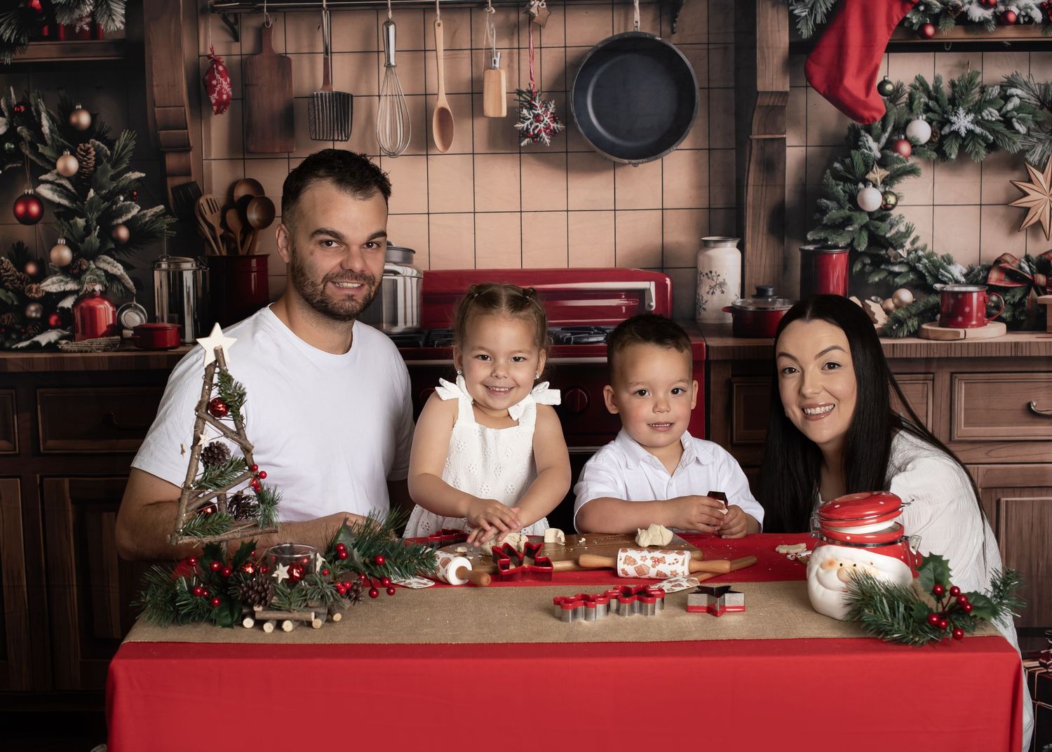 Melbourne Maternity, Newborn, Baby, Cake smash and family photographer located in South Morang Melbourne.
Baby Snapz is run by Melina Barlow