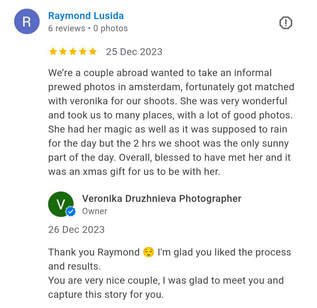 Screenshot of a 5-star review from a couple describing their informal photo session experience.