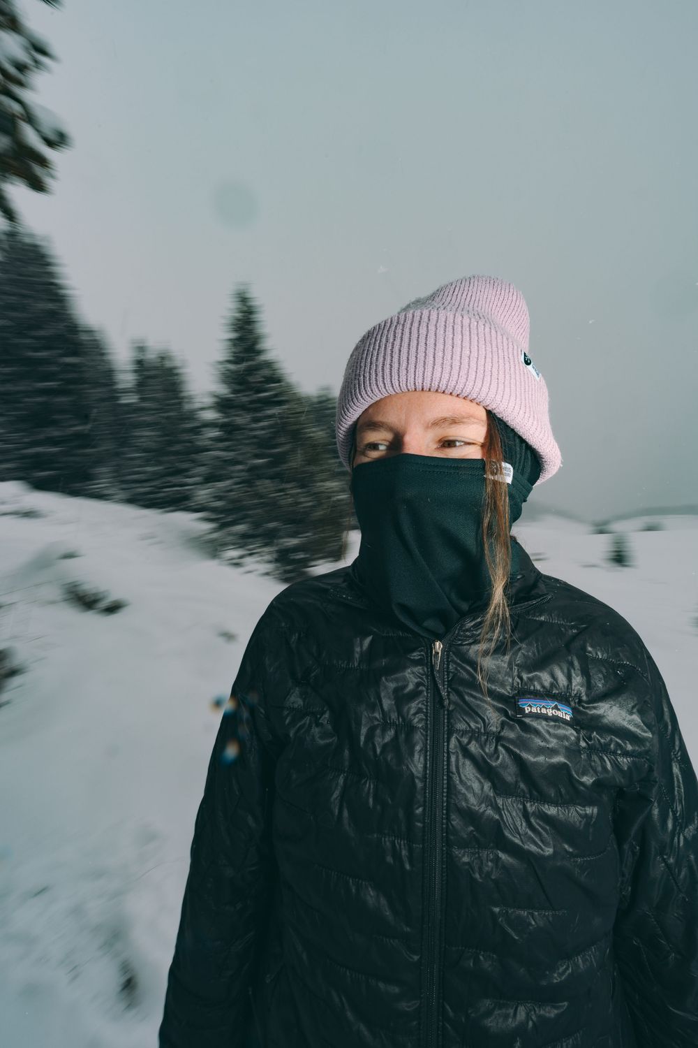 Chixxs on Board Merch clothes marketing.
a woman in a black jacket and hat stands in the snow
Photographer: Urban Engel Perspectiva