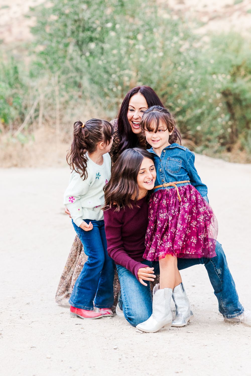 Family Photographer, Professional family portraits, Family photography near me, Simi Valley family photographer, Affordable Family photos