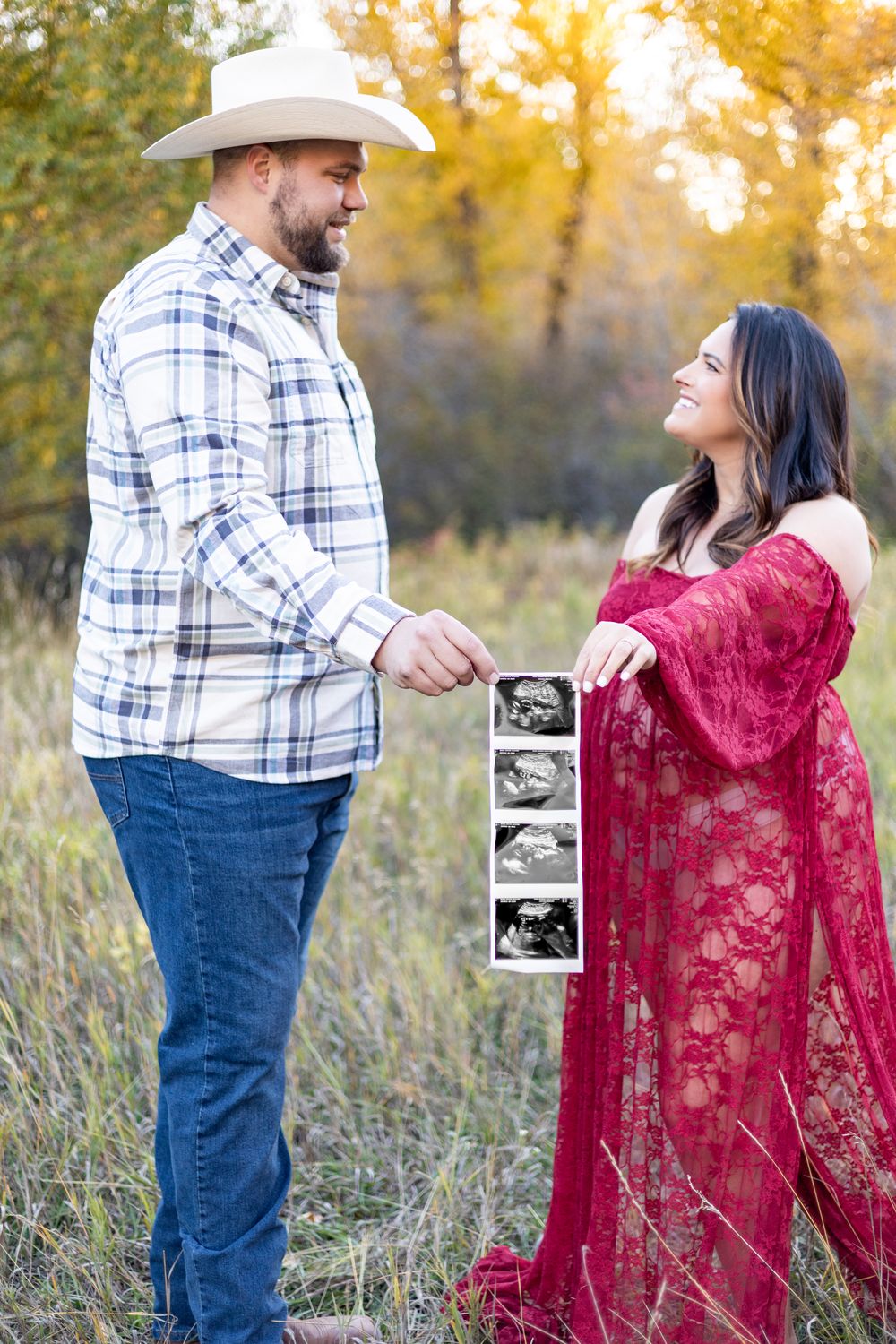 Maternity photoshoot in Littleton, Colorado