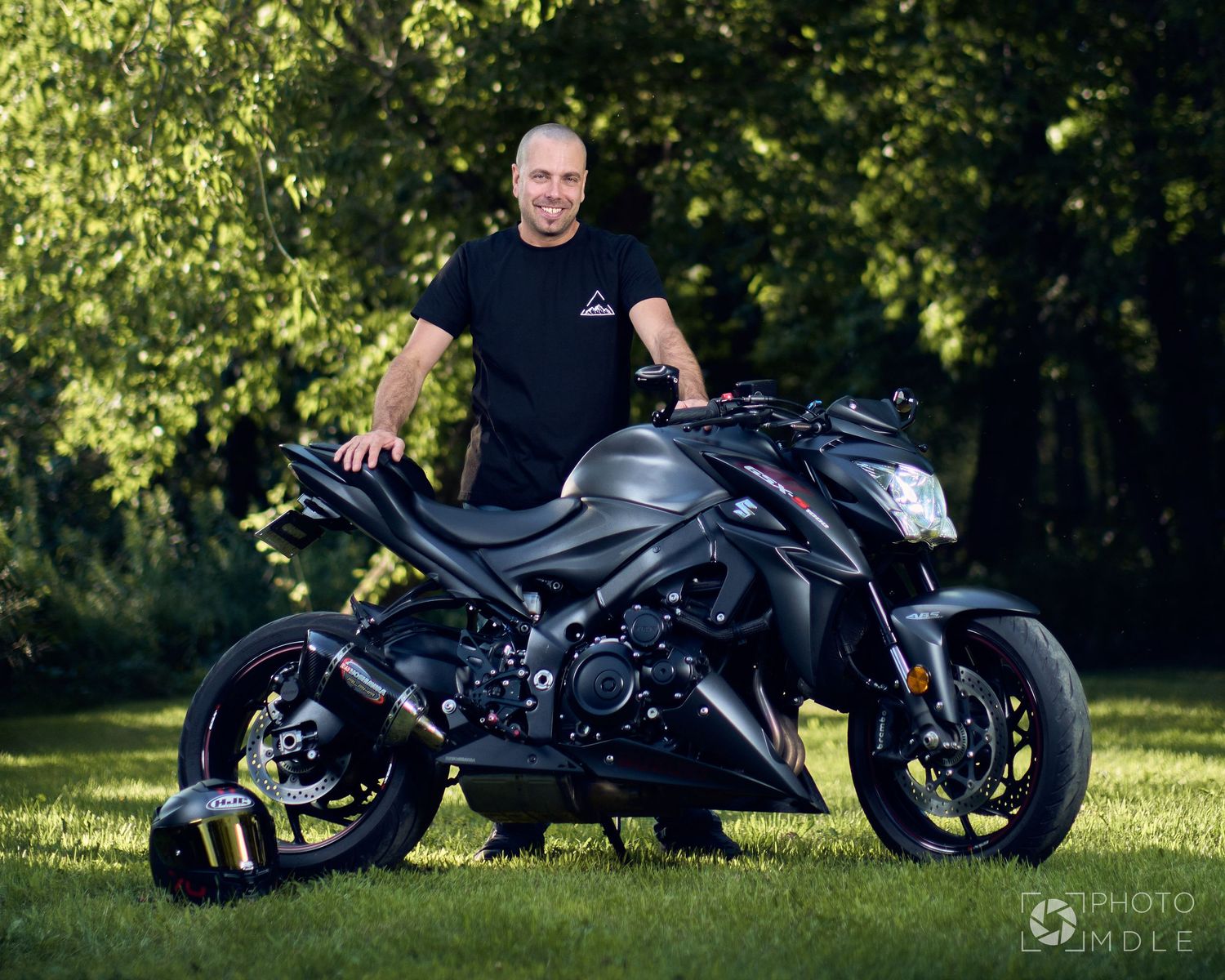 homme à moto