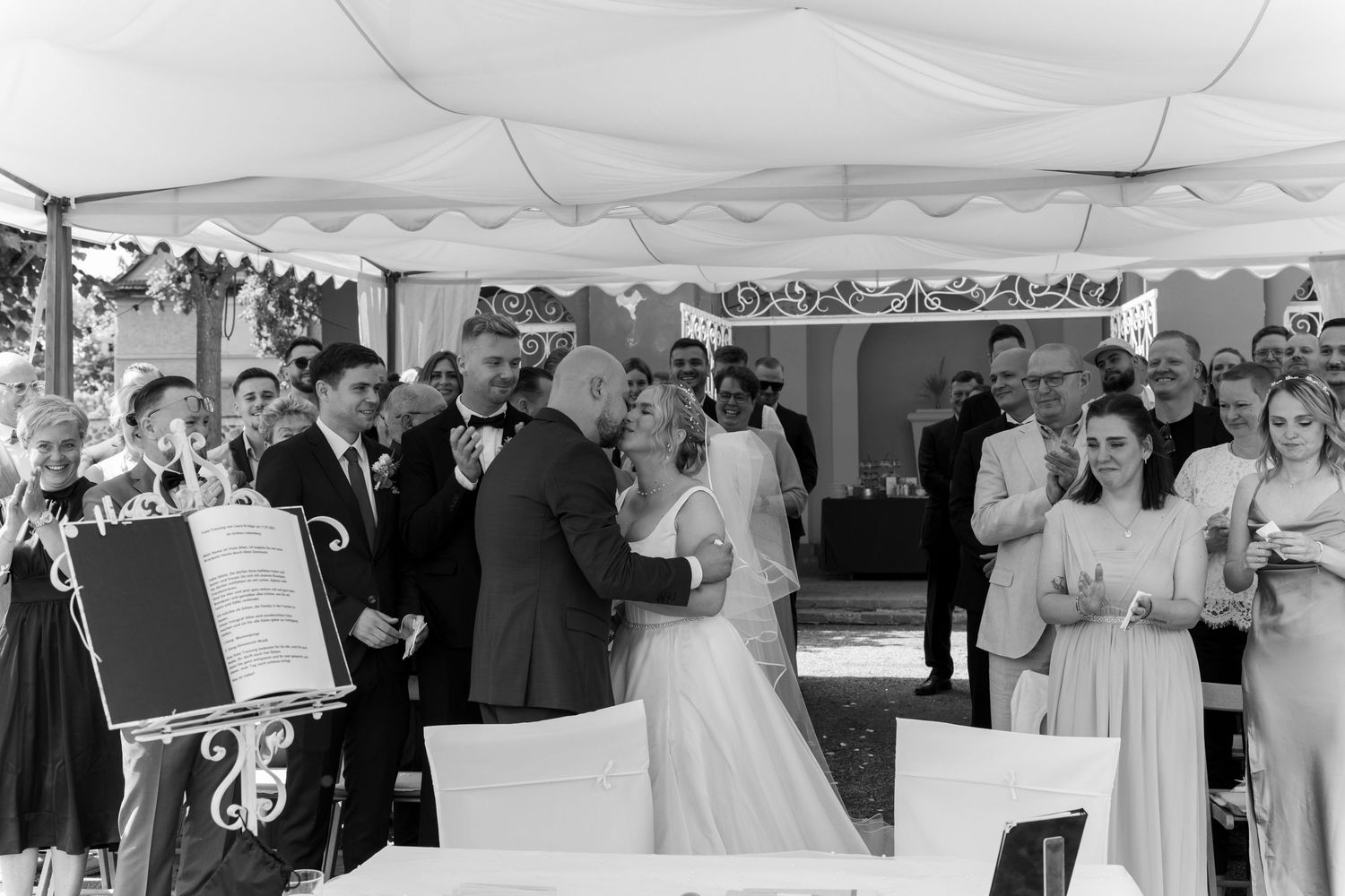Hochzeitsfotograf Brandenburg – Trauung im Schloss & Gut Liebenberg