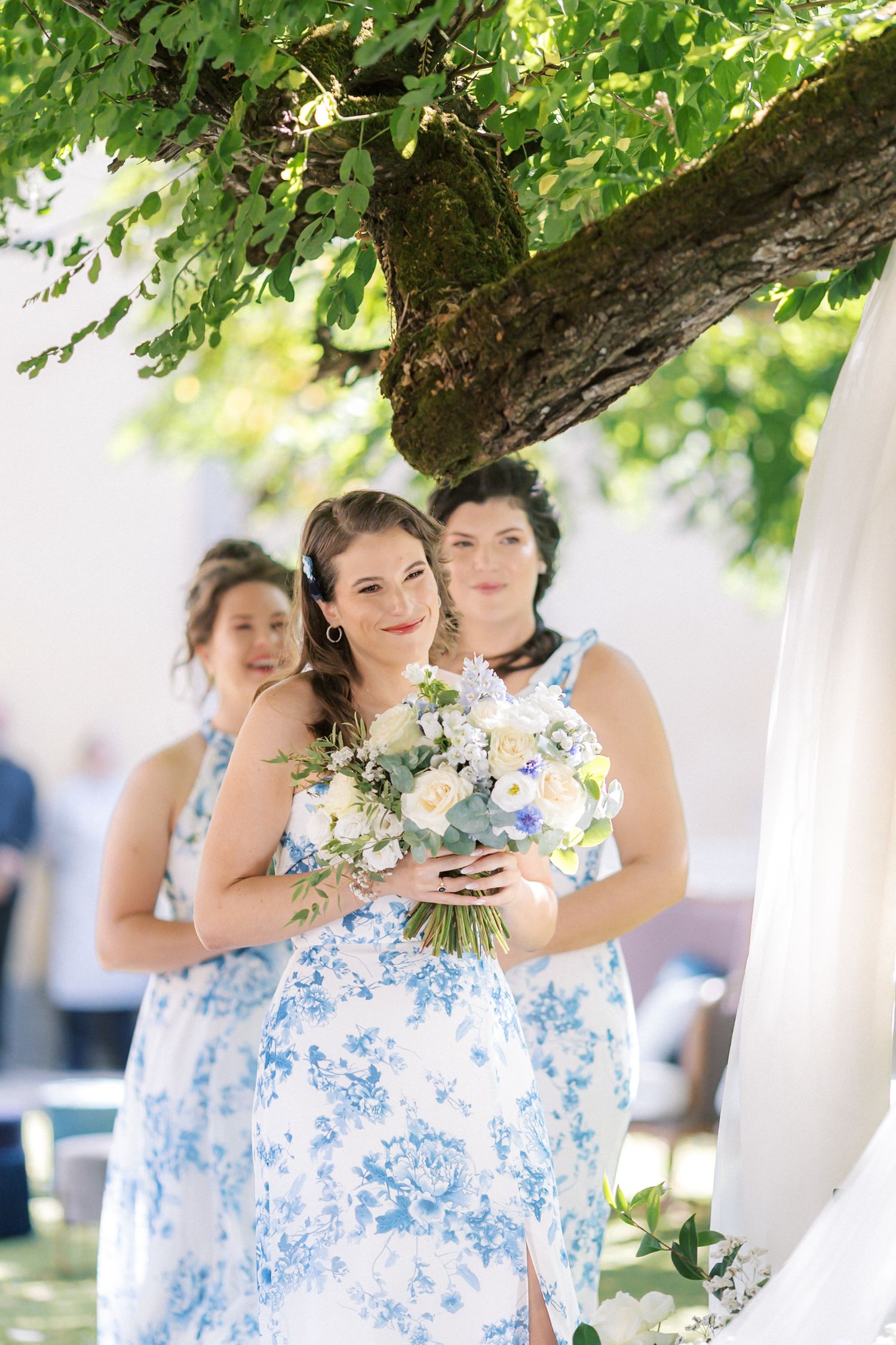 Emotional wedding ceremony at Quinta do Torneiro, Lisbon, captured by a Portugal wedding photographer