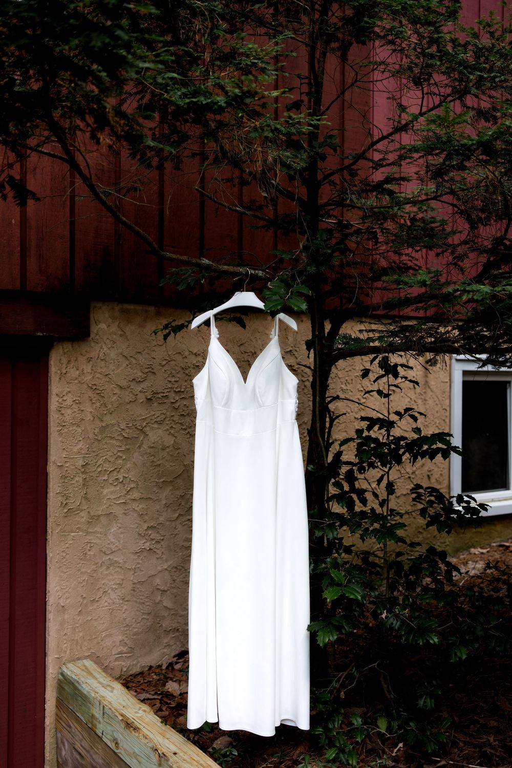 Moody wedding photographer.