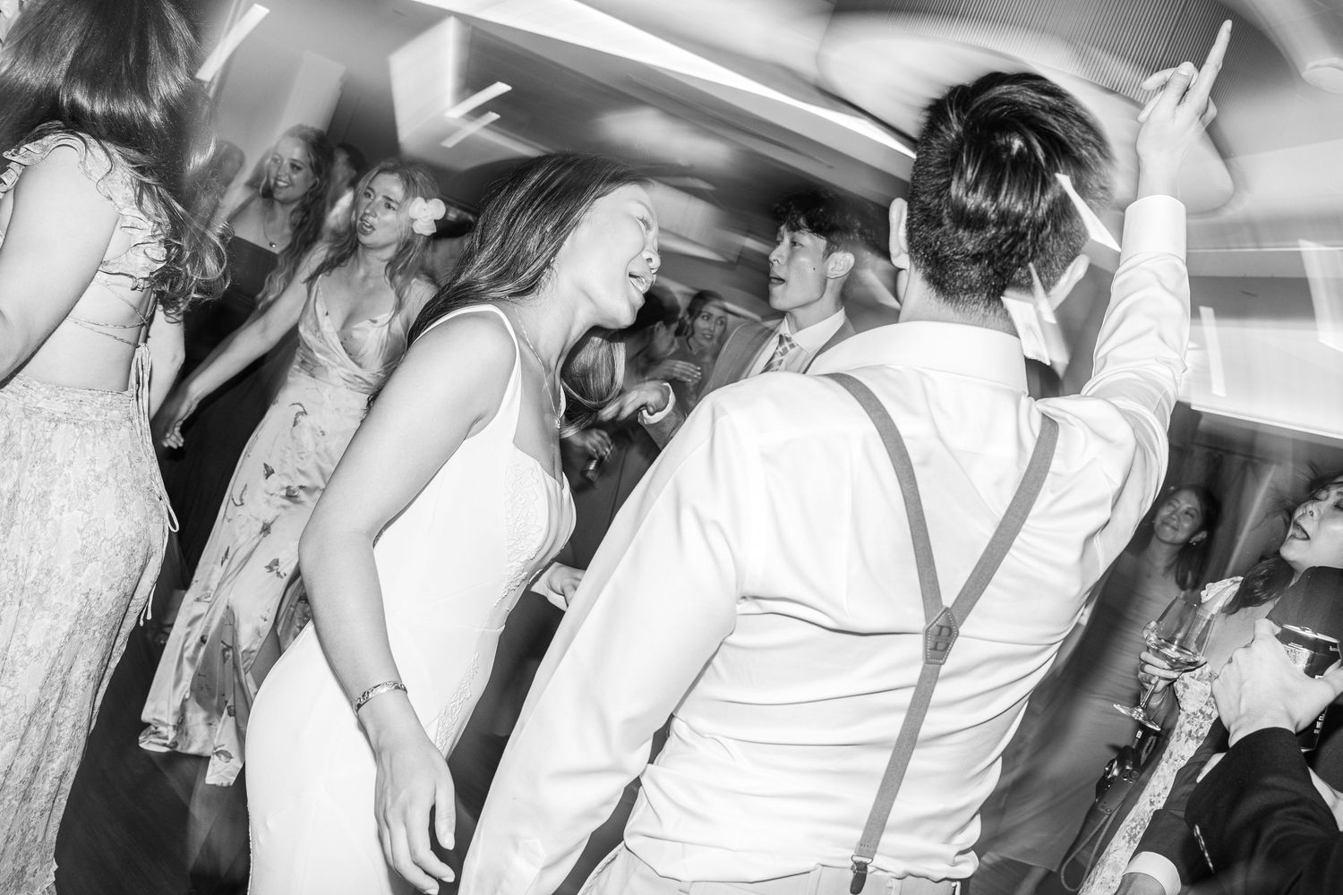 Dominion valley country club wedding pictures