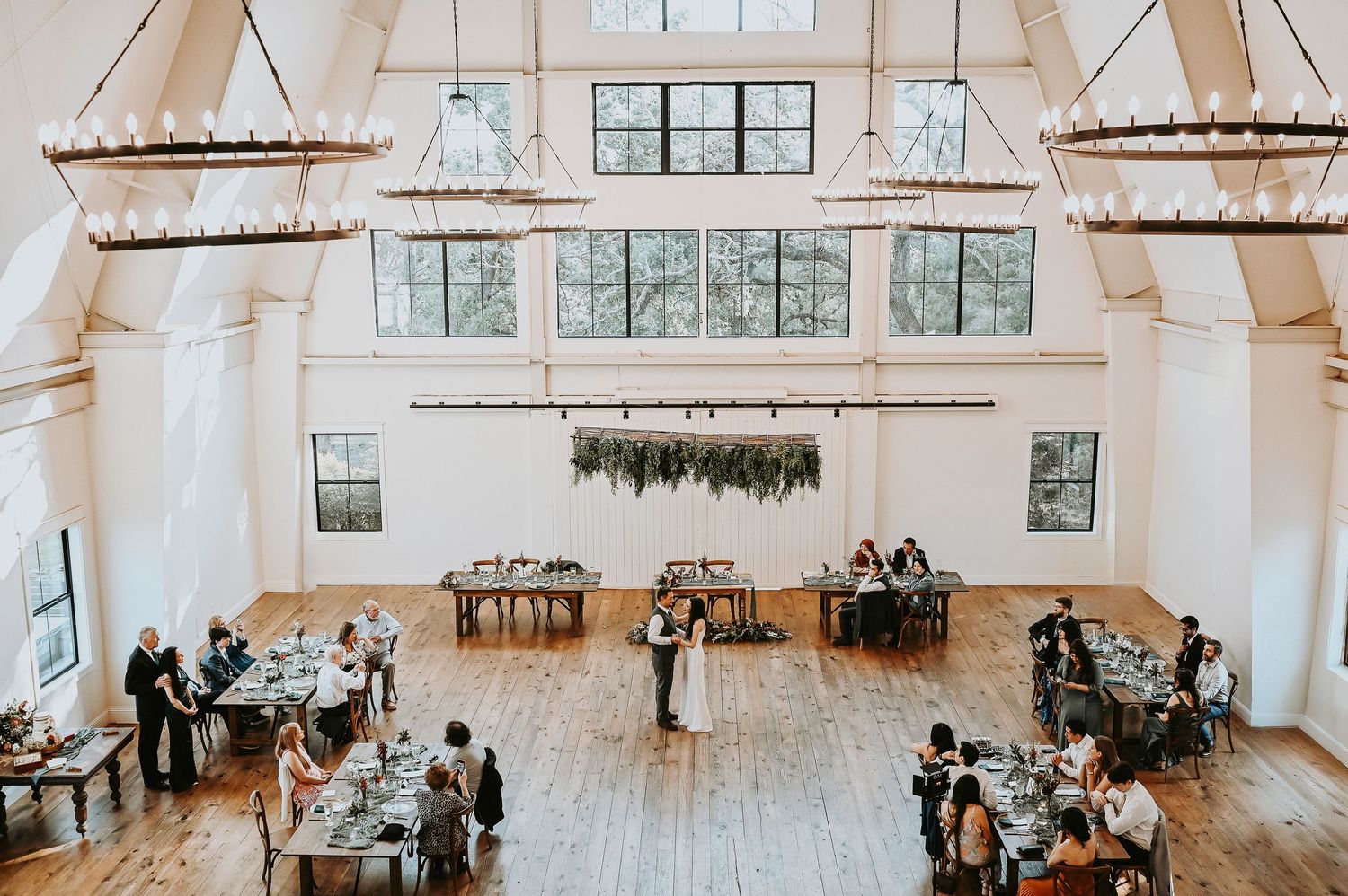 spacious wide angle photo of of oak and ivy wedding reception hall by april pinto photography