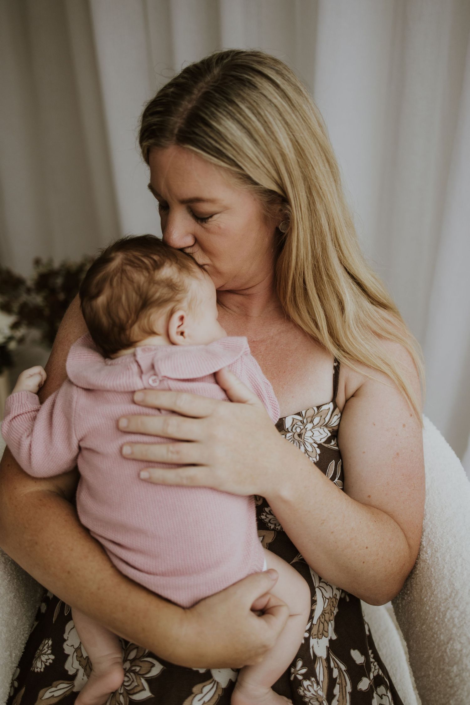 Geelong Lara Torquay Ocean Grove Barwon Heads newborn maternity pregnancy family motherhood couples photographer photography photoshoot