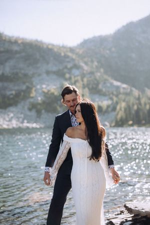 Bride and groom during lakeside wedding in Coeur d’Alene, Idaho