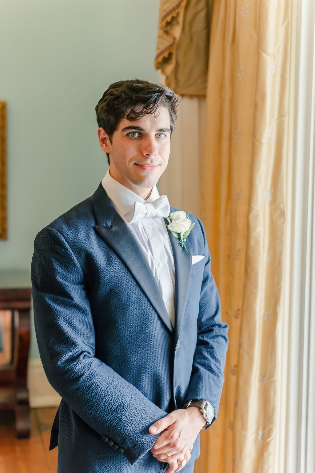 groom ravenswood mansion in brentwood, tennessee
