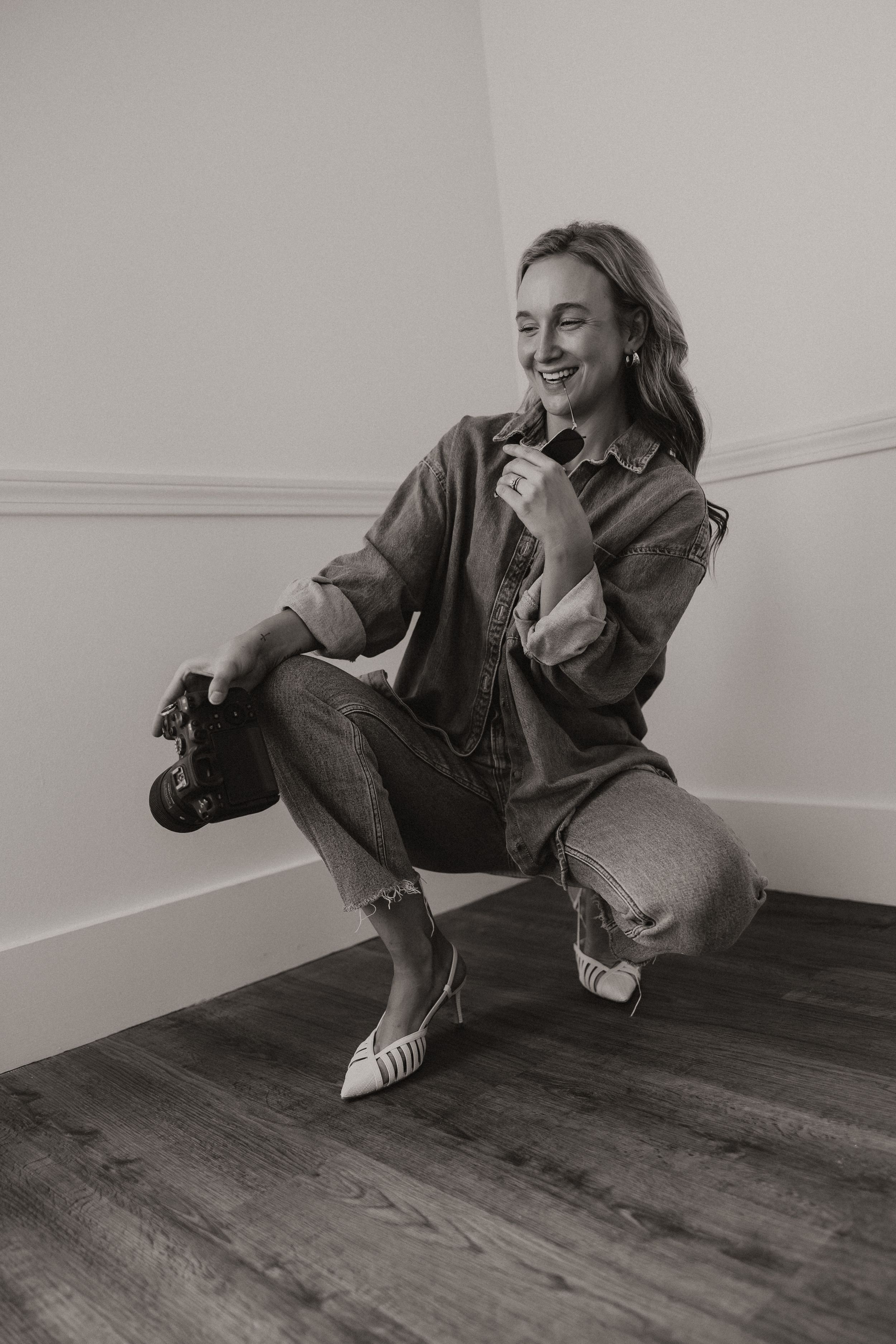 Sam of Local Roots Photography. Female-owned business.