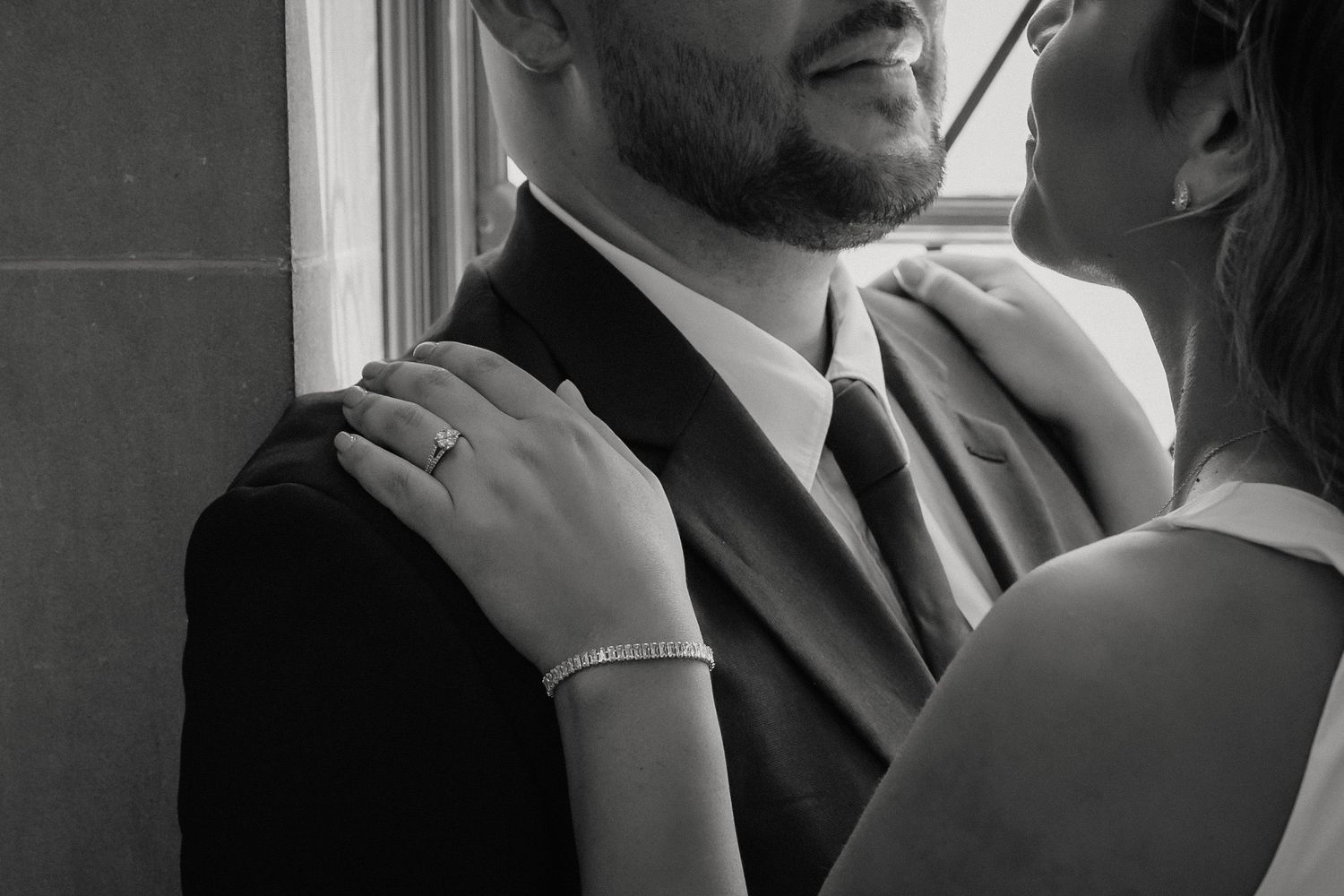 Sacramento wedding photographer. Black and white wedding couple.