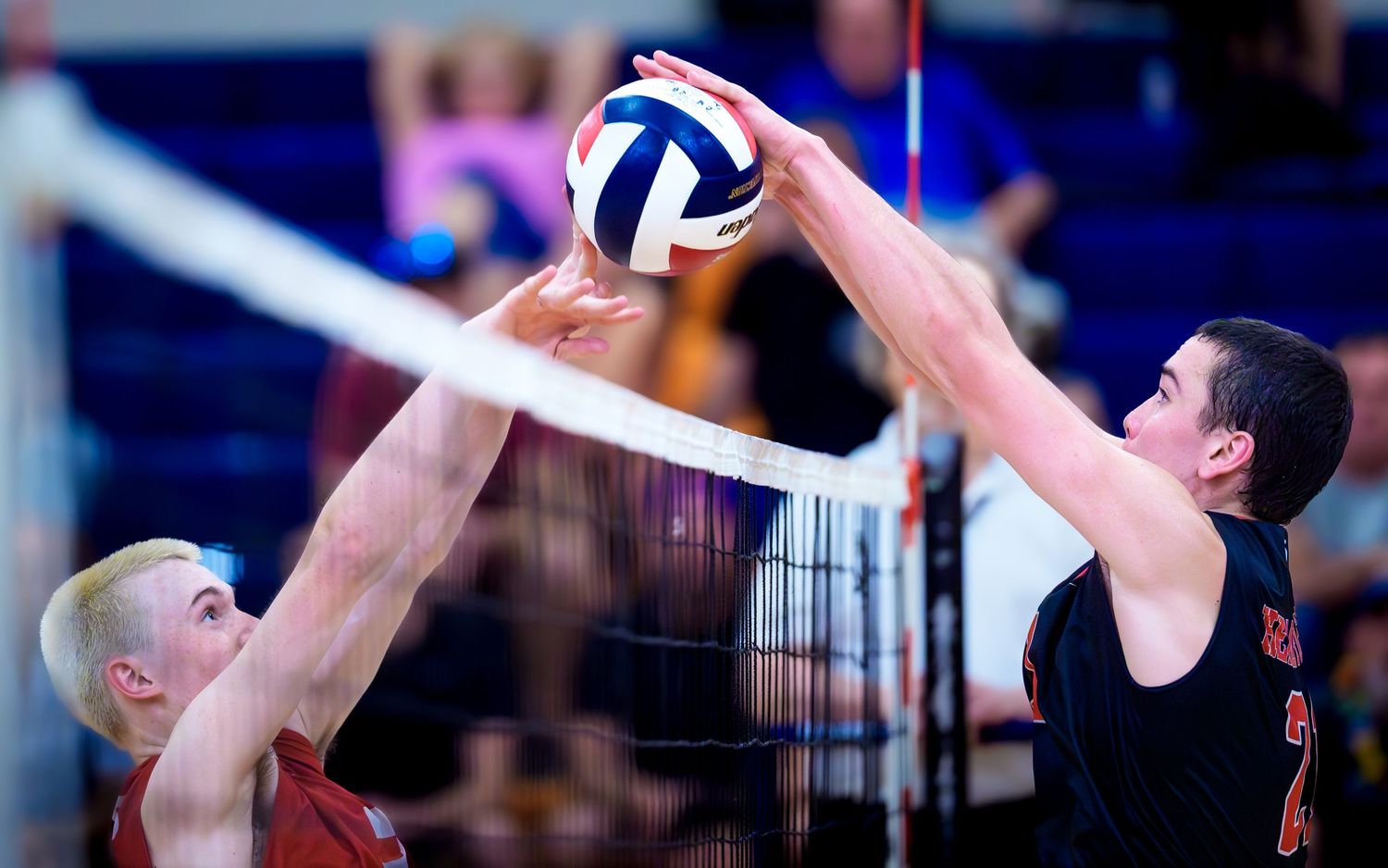 Hempfield vs Cumberland Valley PIAA boys volleyball state semifinal block at net, by Deanna Fox, SportsFox Photography, Hershey PA