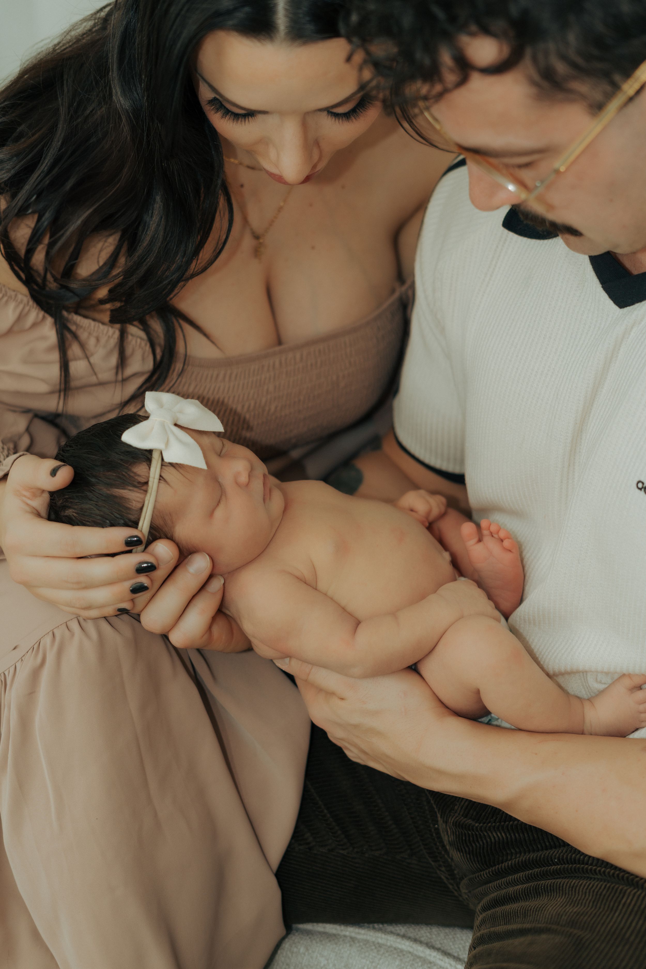 photos de famille, séance maternité, photographe, bébé, nouveau-née