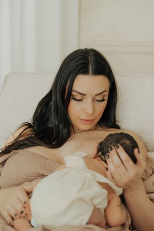 photos de famille, séance maternité, photographe, bébé, nouveau-née