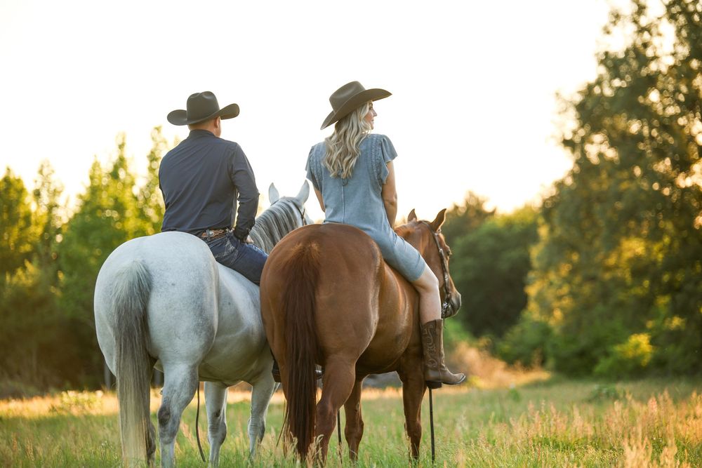 husband and wife pictures with horses