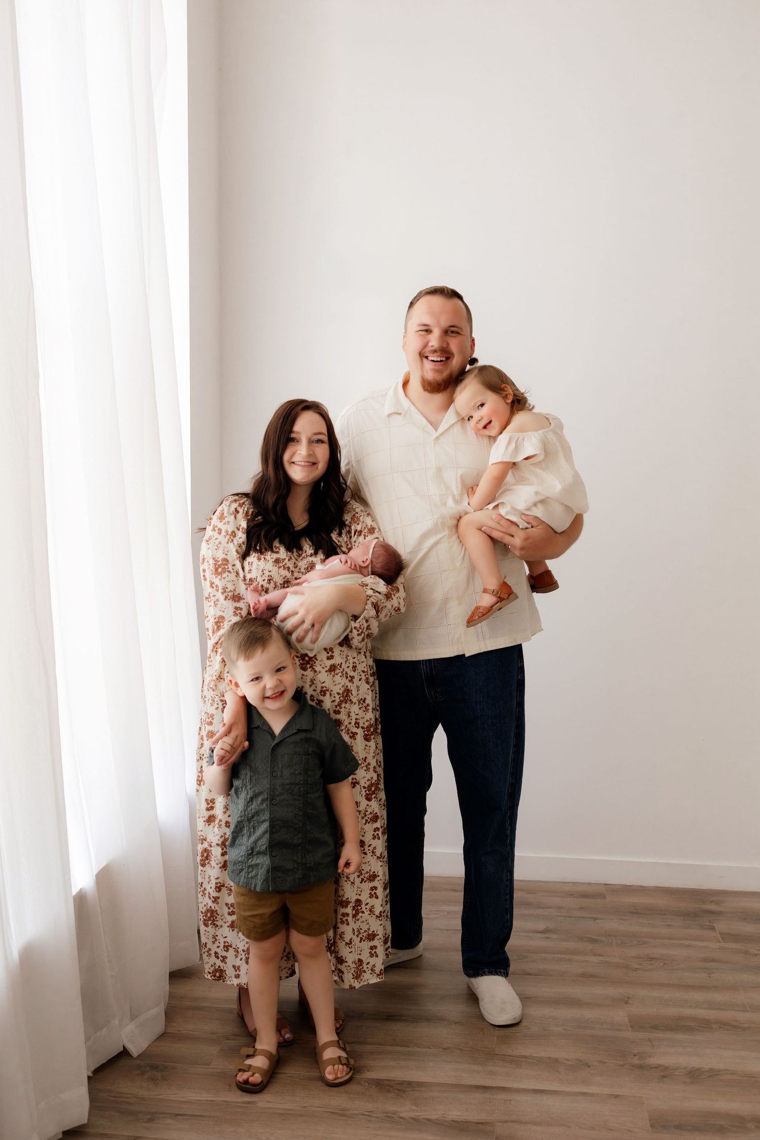 Utah family photographer
Salt Lake City photographer
utah newborn and family photographer