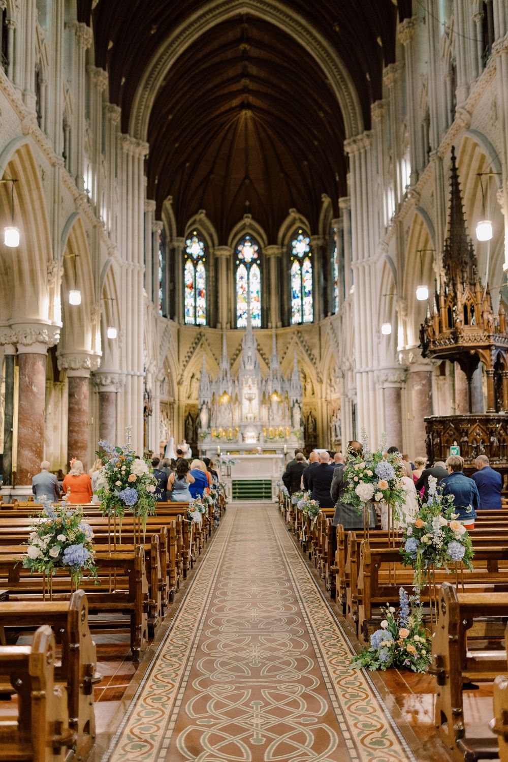 cob-cathedral-wedding