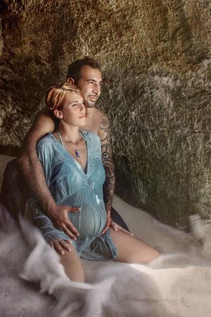 Premier Bonaire photographer Felicia Schuette – maternity, motherhood, boudoir, couples, lifestyle, business, flying dress, mini sessions.