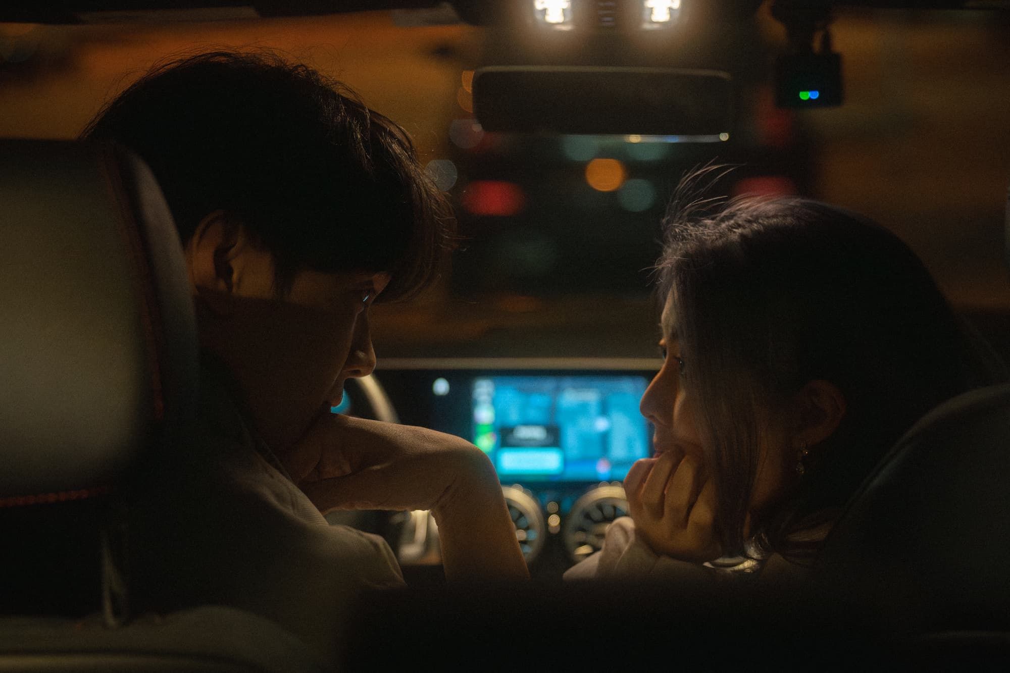 Candid Old Town Pasadena Night Car Couple Photography | FrancisCinema
