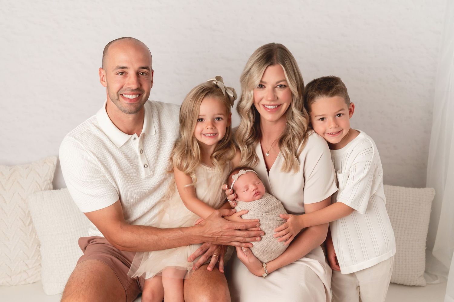 Newborn with Family Photography Studio Upper St Clair