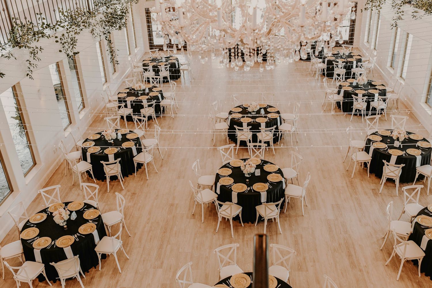 spring elegant reception tablescape at D’Vine Grace Vineyard