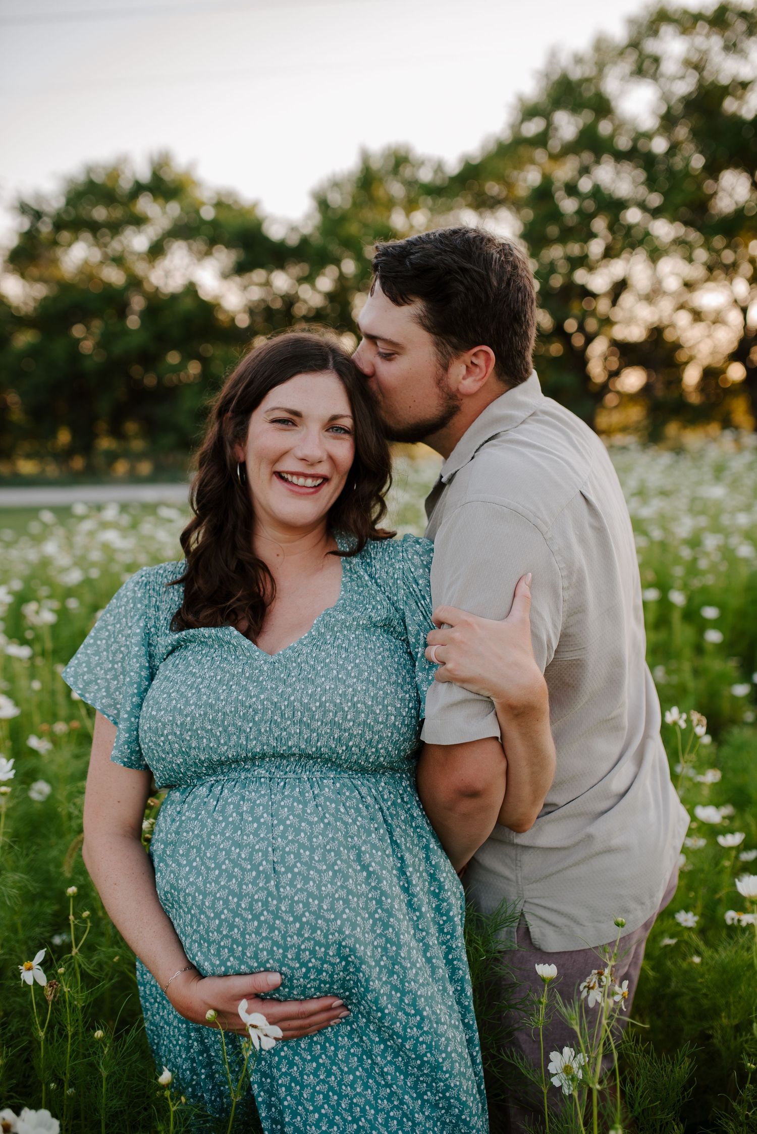 Flower field maternity session in Wichita Kansas by Jessica Nadine Photography