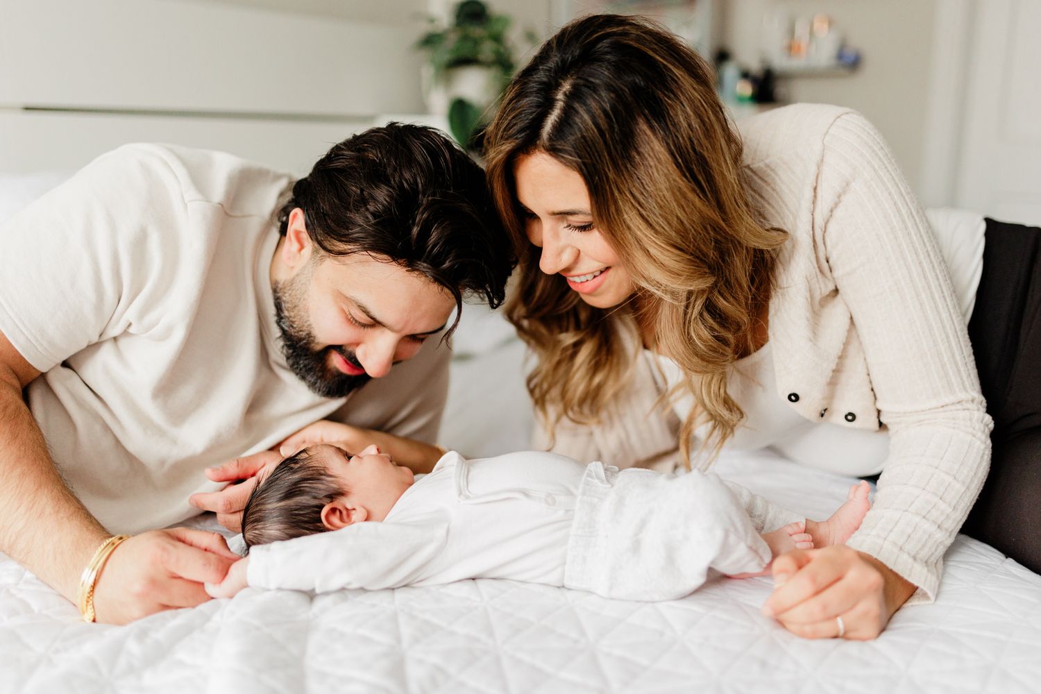 Edmonton newborn photographer