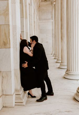 Toldeo art museum engagement session with Cincinnati photographer