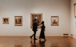 Toldeo art museum engagement session with Cincinnati photographer