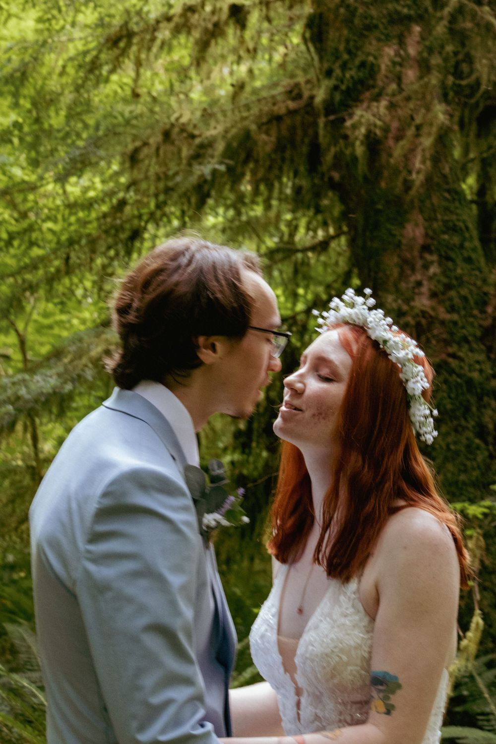 Annabelle Robinson Visual Arts weddings and elopement photography