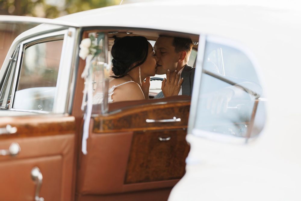 Wedding photography in Chicago suburbs captured by Olena Swoboda Photography LLC