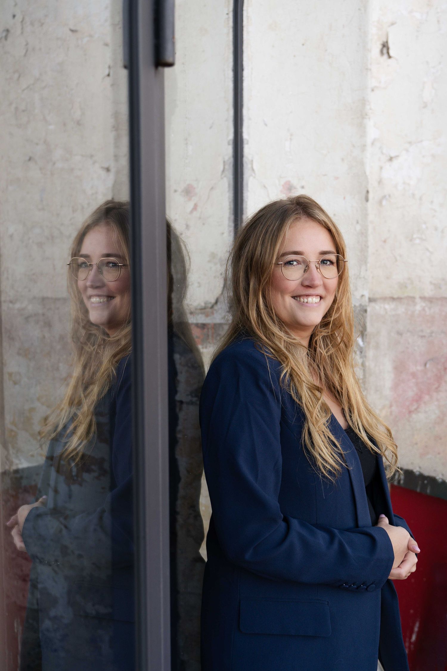 Portret vrouw. Branding fotografie. Zakelijke fotografie. Werk in beeld.