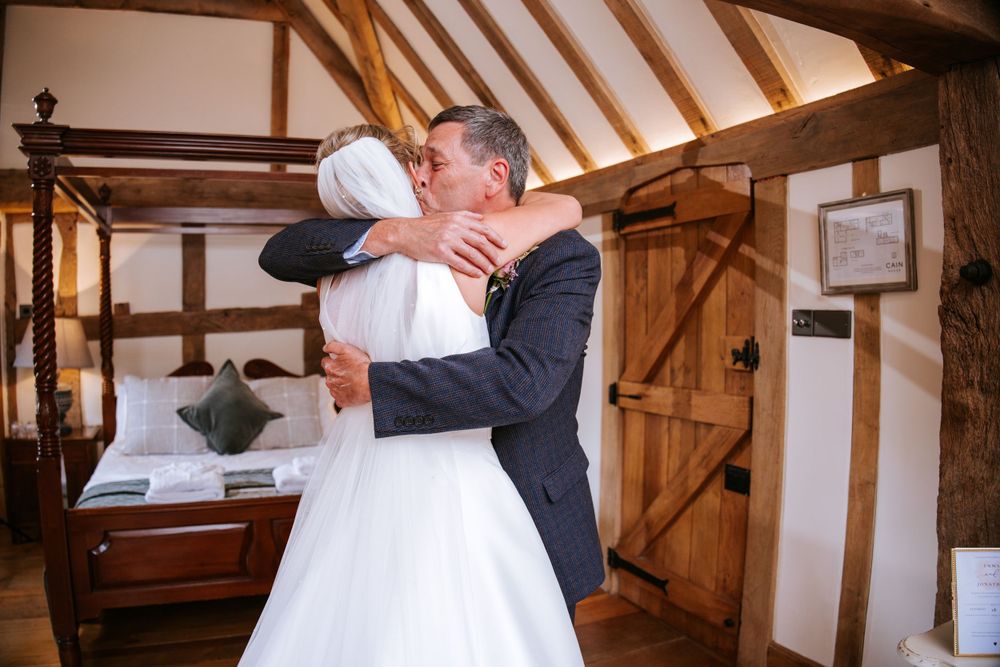 Cain manor wedding photographer, wedding photographer Hampshire