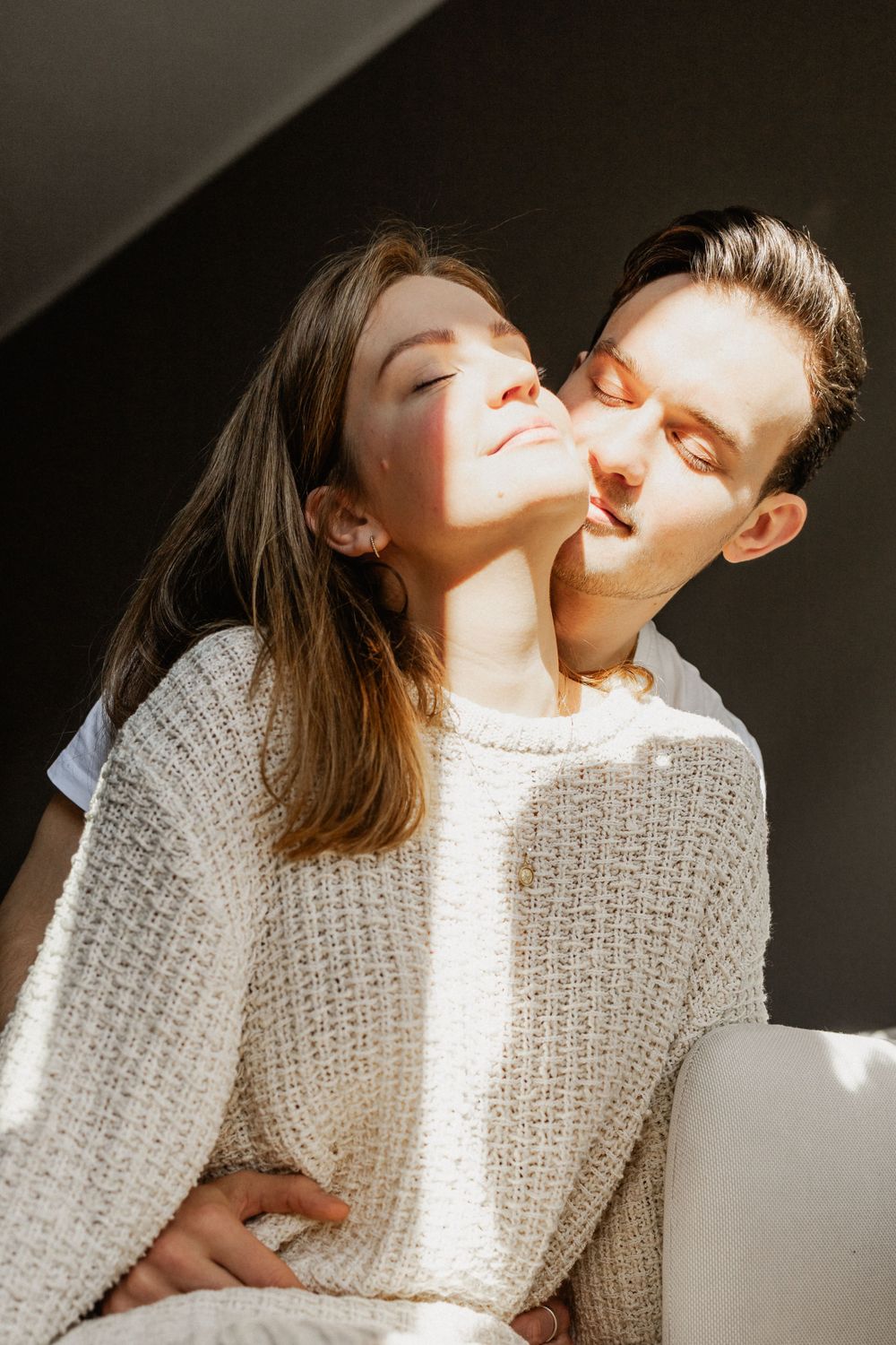 Liebespaar, Liebe, Homestory, Homeshooting, Indoor-Shooting